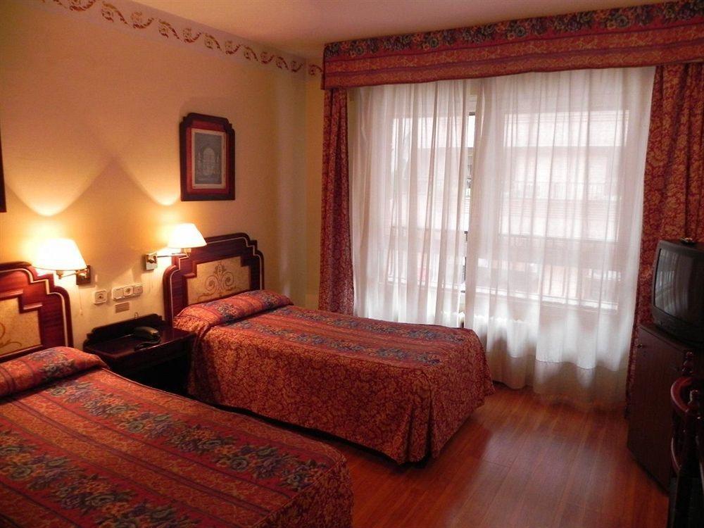 Hotel Ana Maria Granada Esterno foto
