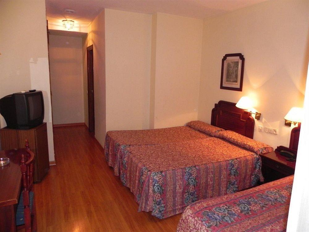 Hotel Ana Maria Granada Esterno foto