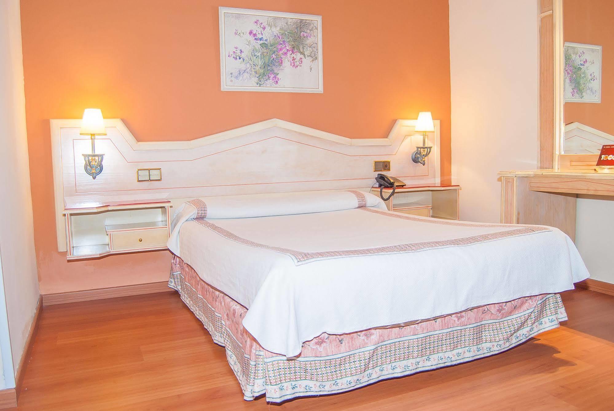 Hotel Ana Maria Granada Esterno foto