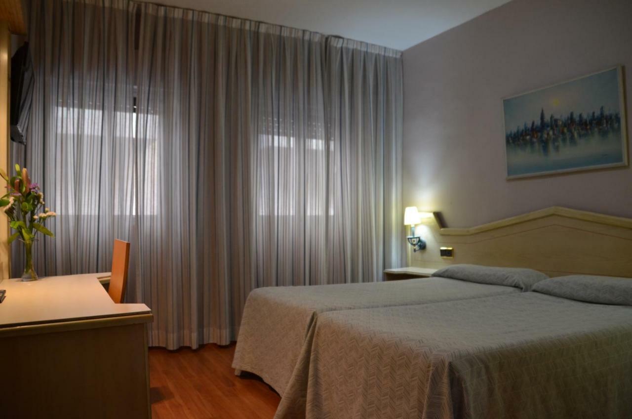Hotel Ana Maria Granada Esterno foto